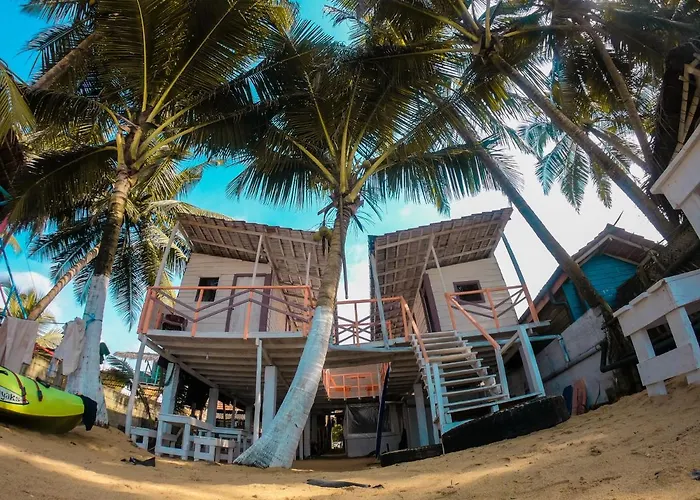 Ceylon Beach Home